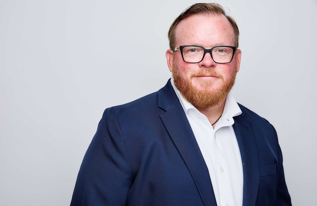 Aaron Frost and the value of staying behind