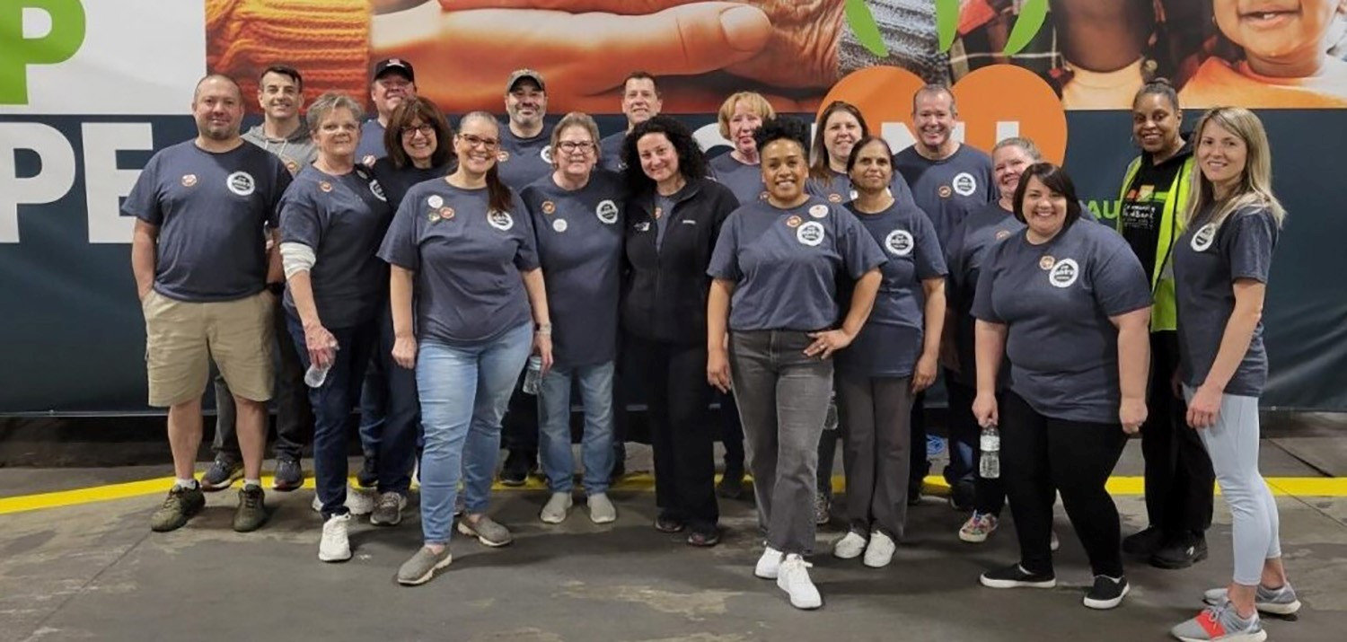 Adstra employees participating in a New Jersey volunteer day