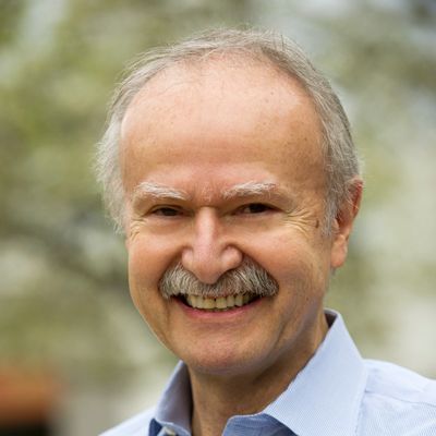 Portrait of AGY Therapeutics co-founder Karoly Nikolich
