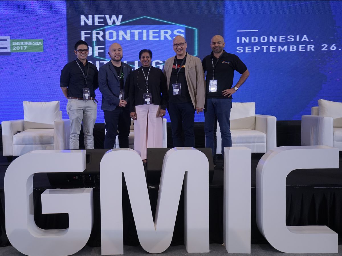 Akshay Garg, at far right in a Kredivo polo shirt, with fellow participants at GMIC Indonesia in September 2017.