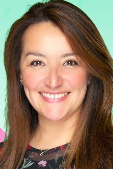 Alejandra Gonzalez learned English from Friends and built a career selling chicken across 40 countries