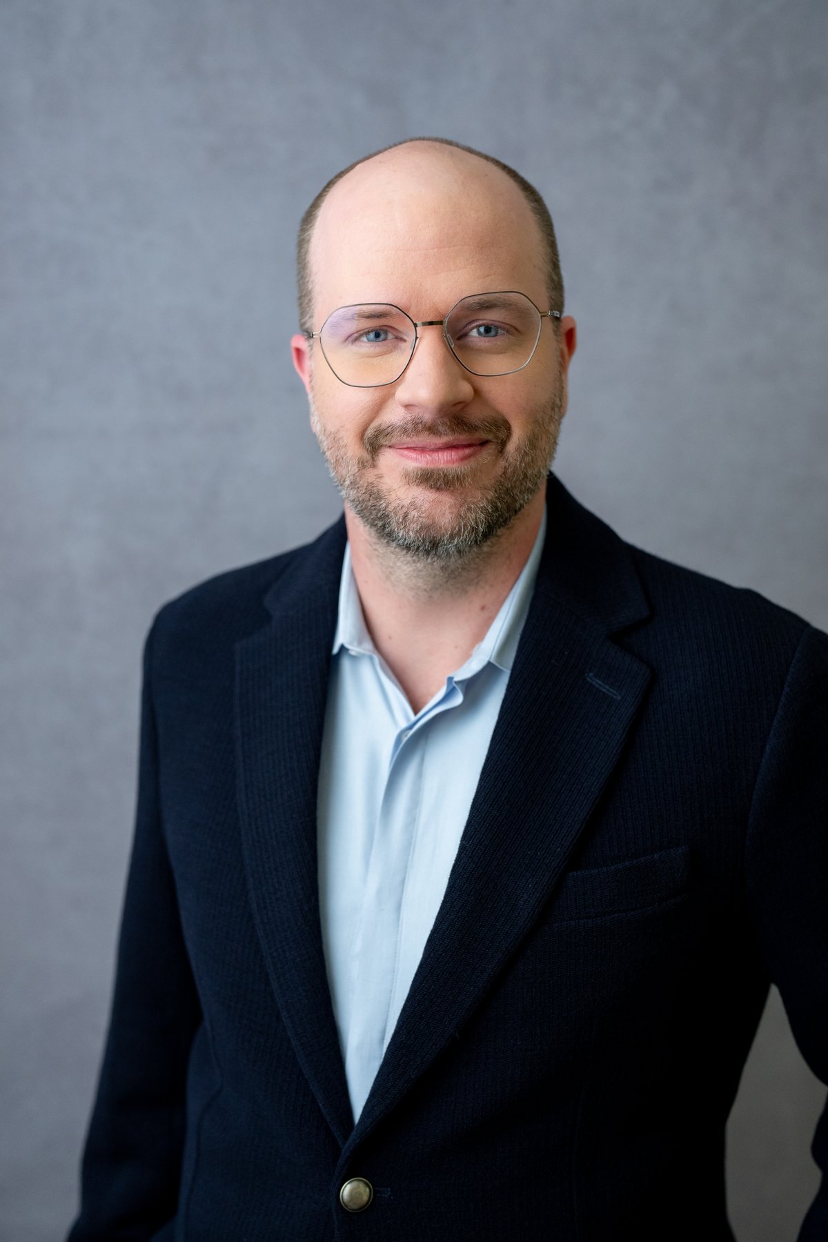 Alembic founder and CEO Tomás Puig in a studio portrait