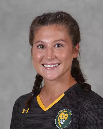 Alexandra Gundersen’s Second Field