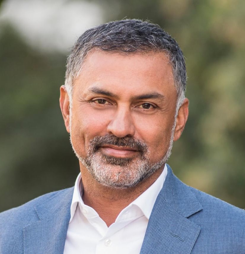 Official portrait of Palo Alto Networks chairman and CEO Nikesh Arora
