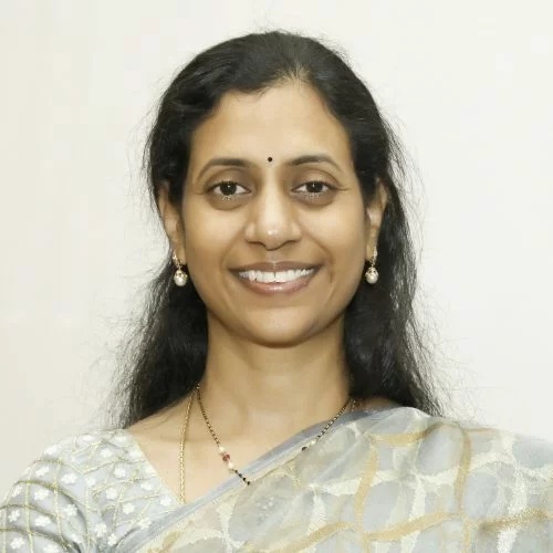 Portrait of Amzur founder Rani Nemani