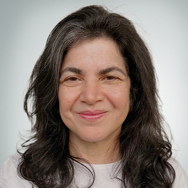 Anahita Poonegar Makes Trust Legible