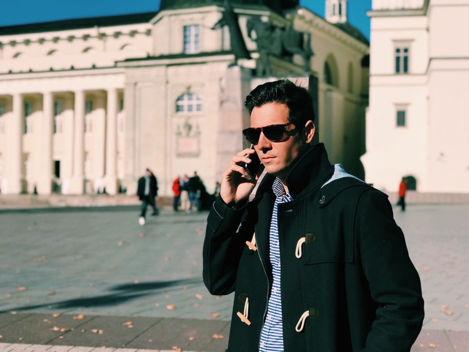 José Antonio Jiménez Lama, Eurasmus founder and El Cubo mentor, speaking on a phone outdoors