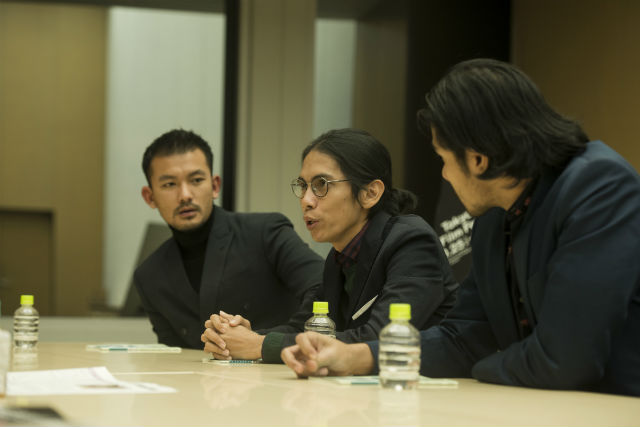 Angga Dwimas Sasongko speaking between Rio Dewanto and Chicco Jerikho during an interview