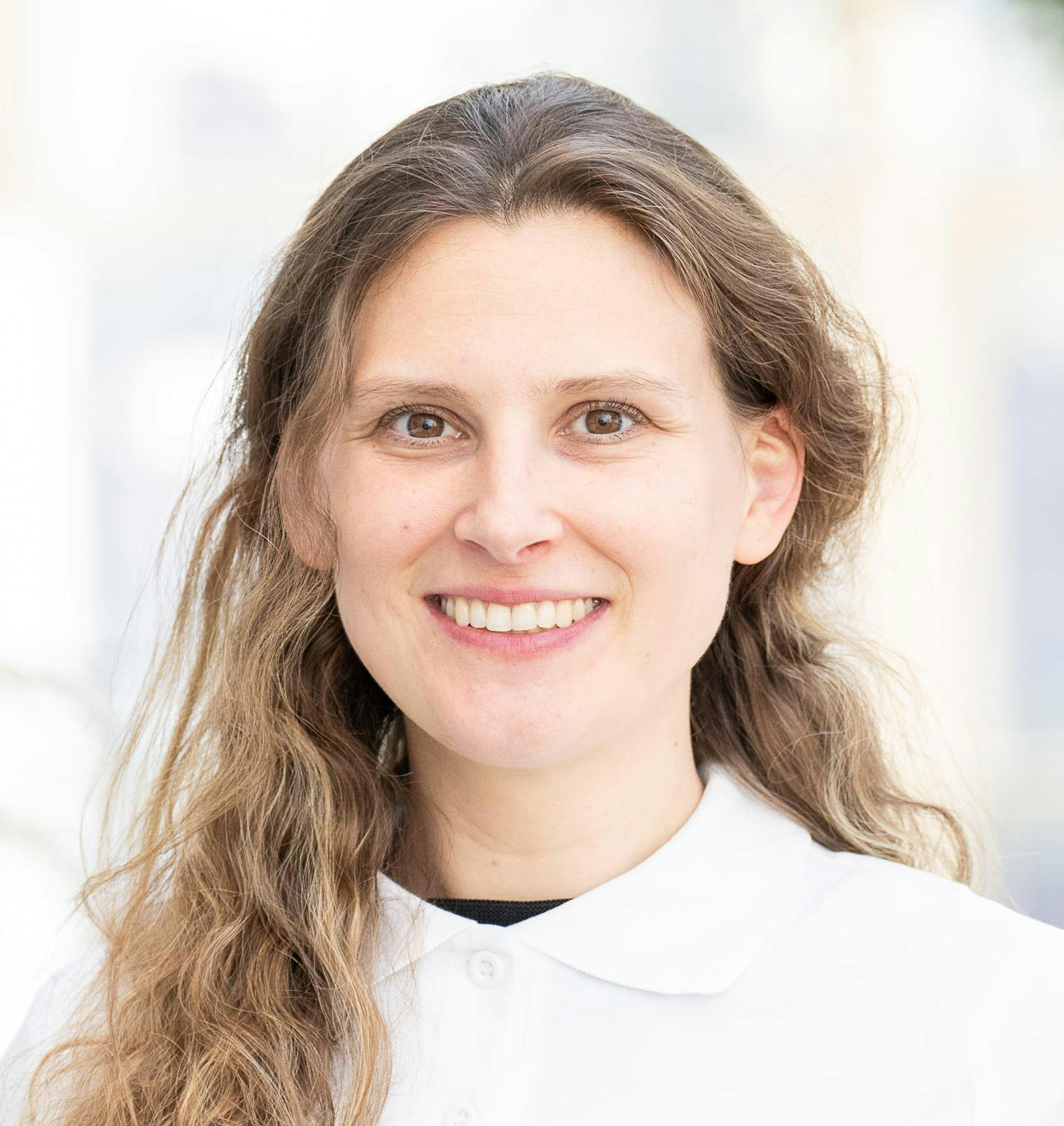 Anna Luisa Schaffgotsch in a press portrait
