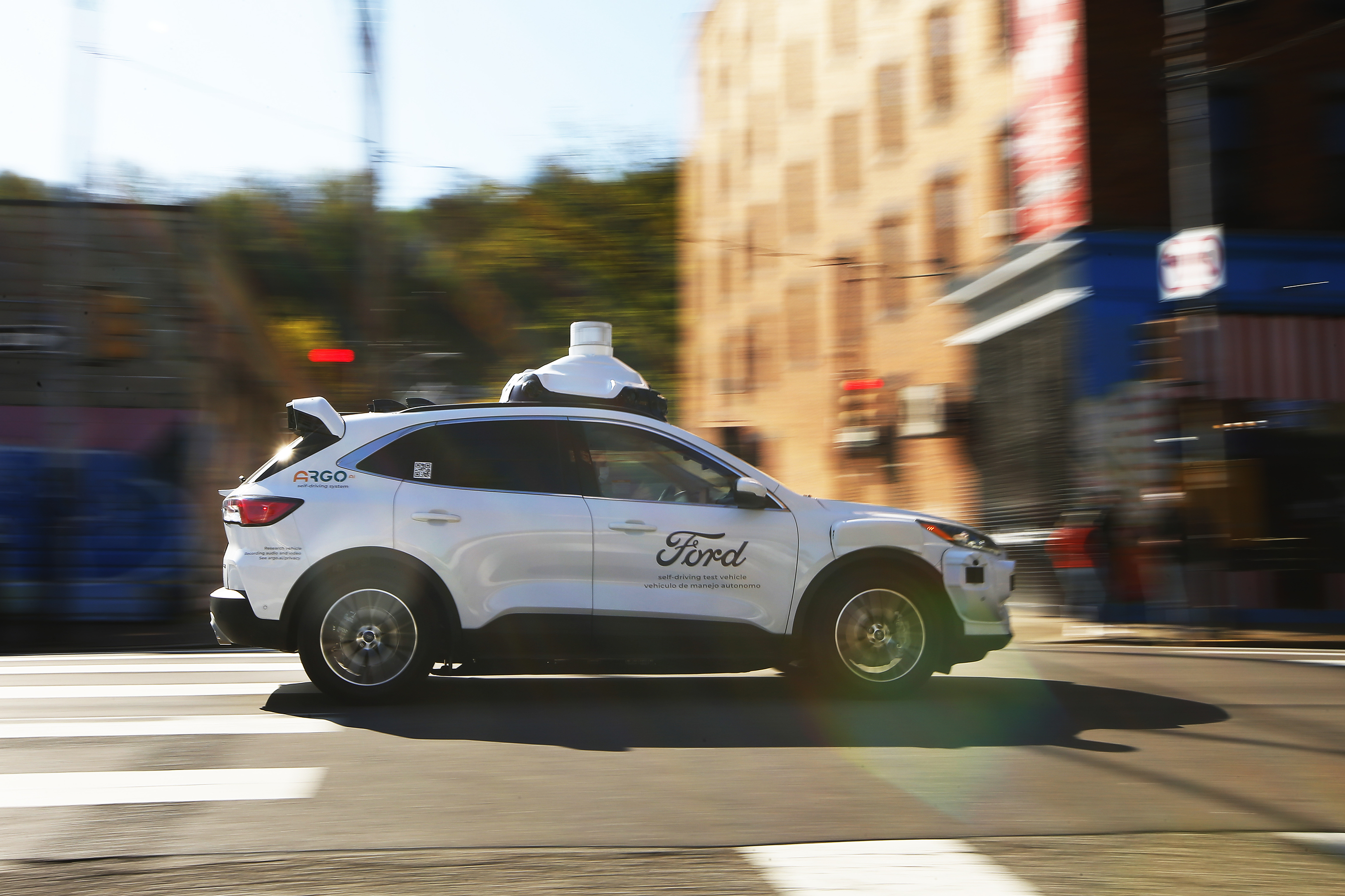 Argo self-driving test vehicle fitted with its proprietary lidar in Pittsburgh