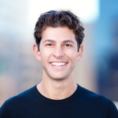 Ari Bleemer Found a Business in the Cracks Between a Spreadsheet and a Paving Crew