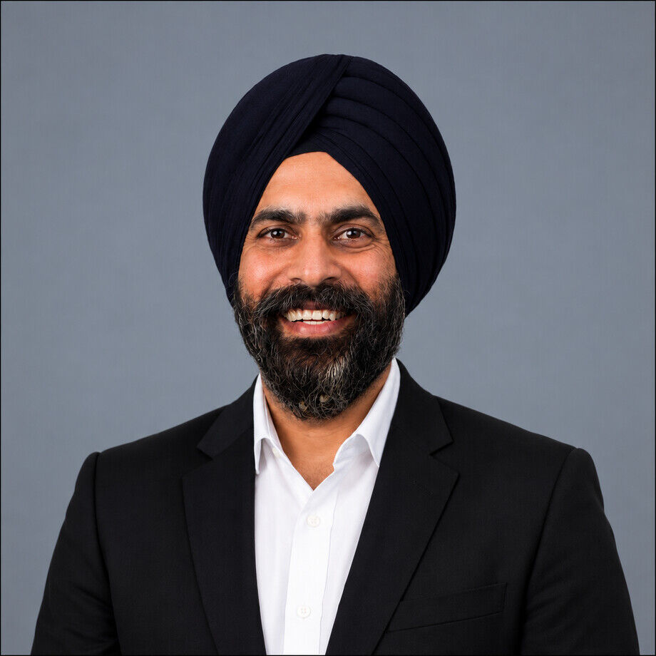 Arvinder Pal Singh keeps bringing technology back to work