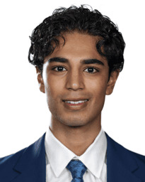 Aryah Oztanir in his Morehead-Cain Scholar portrait