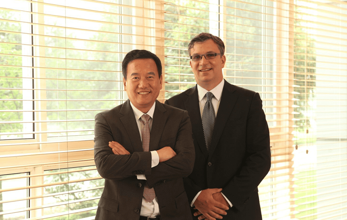 BeOne co-founders Xiaodong Wang, left, and John V. Oyler, right
