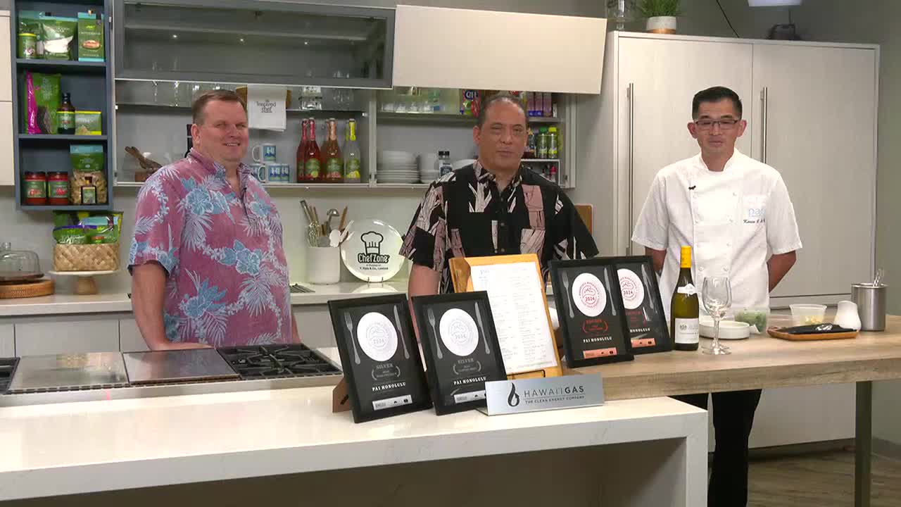 Bill Weeshoff, left, with a television host and chef Kevin Lee during a Restaurant Week segment