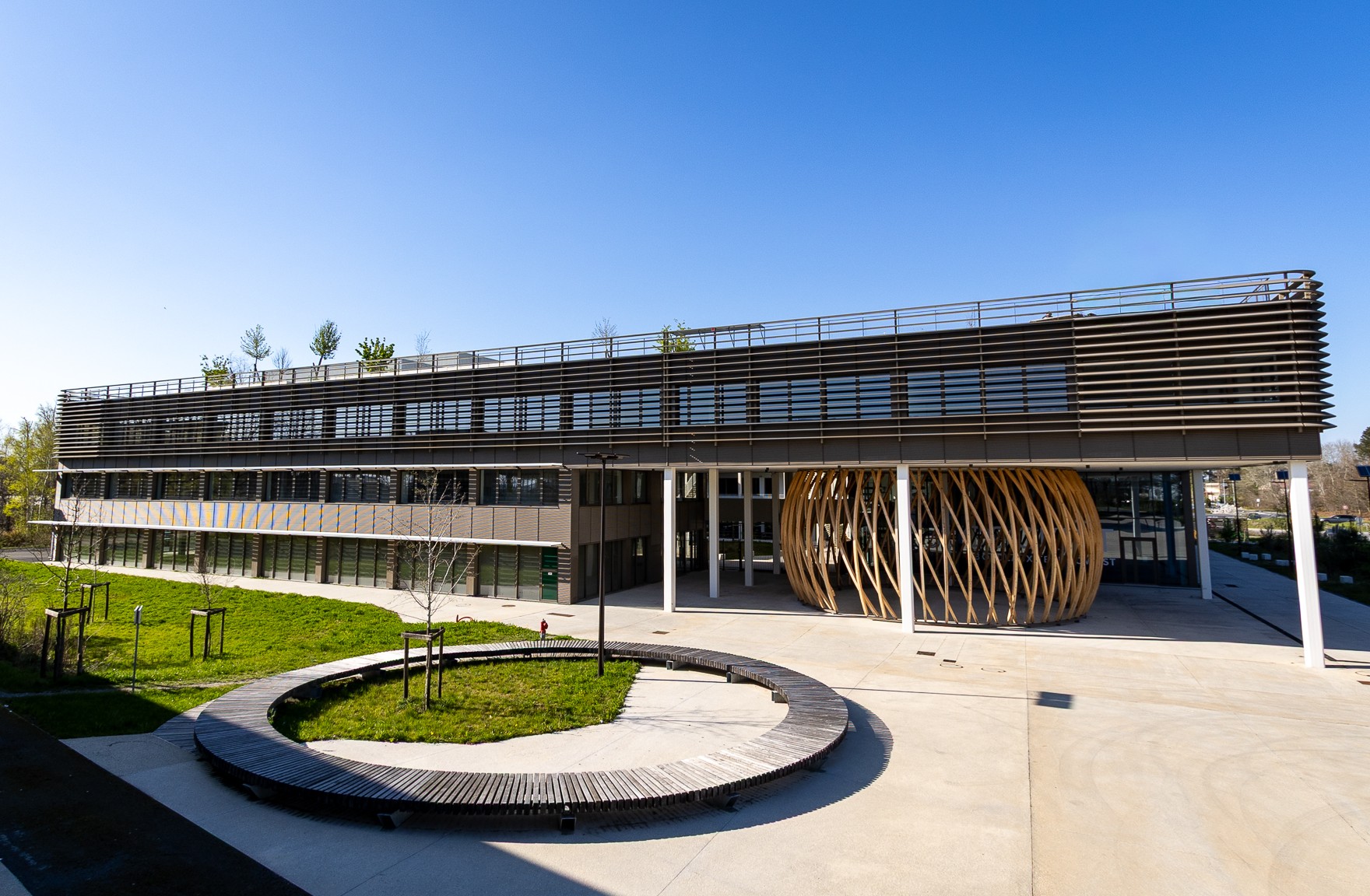 Exterior of the Cockpit aerospace, space and defence business site in Mérignac
