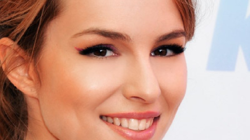 Bridgit Mendler