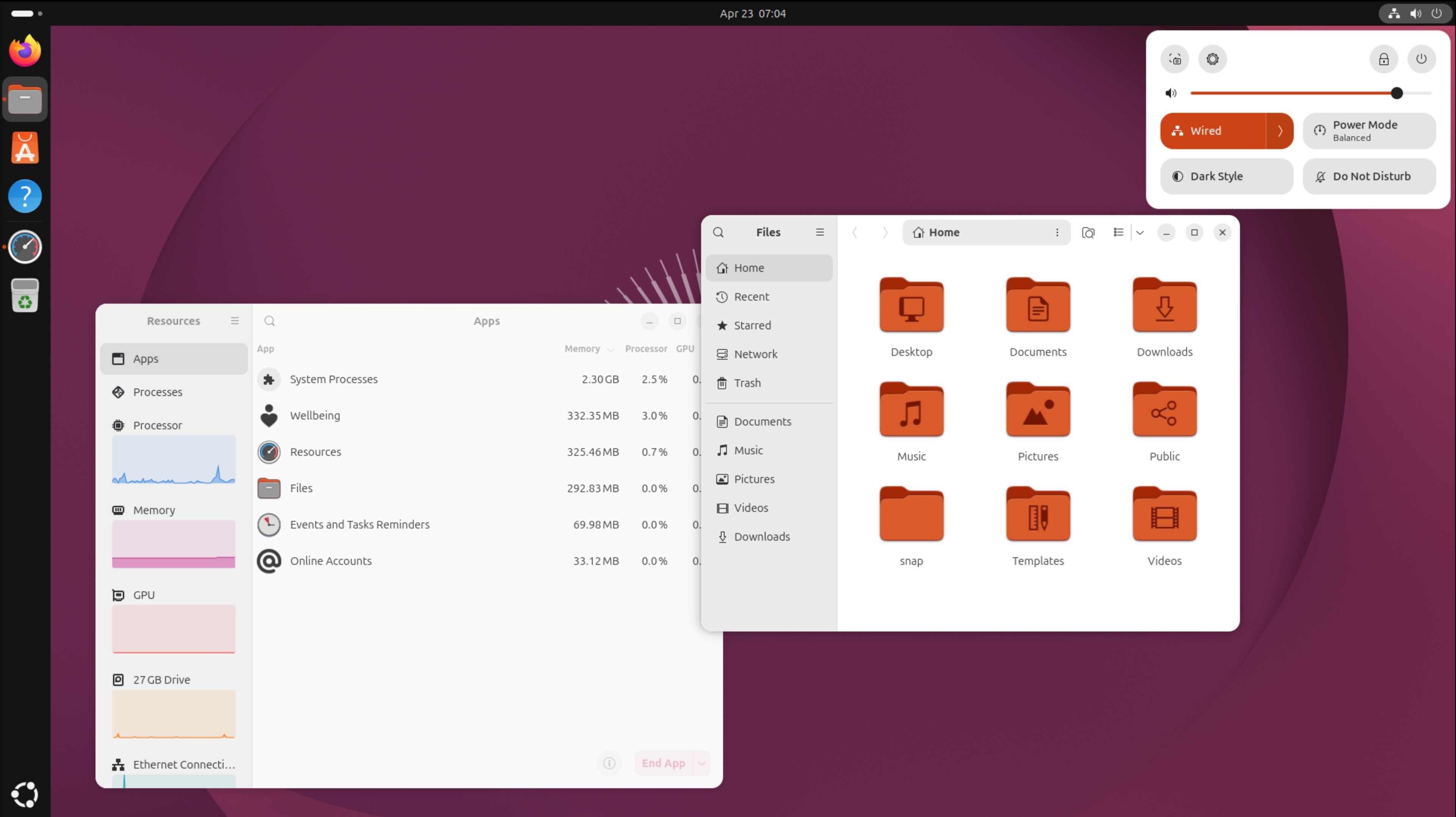 Ubuntu 26.04 LTS desktop with application windows open