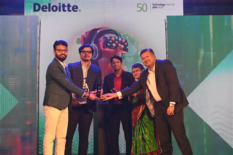 CAPGRID representatives receiving recognition at Deloitte India’s Technology Fast50 awards
