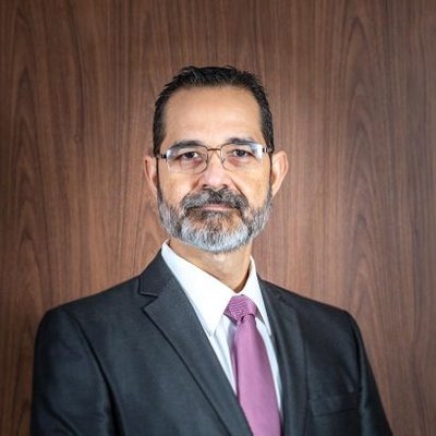 Carlos Tejeda Keeps Rebuilding the Corner Shop