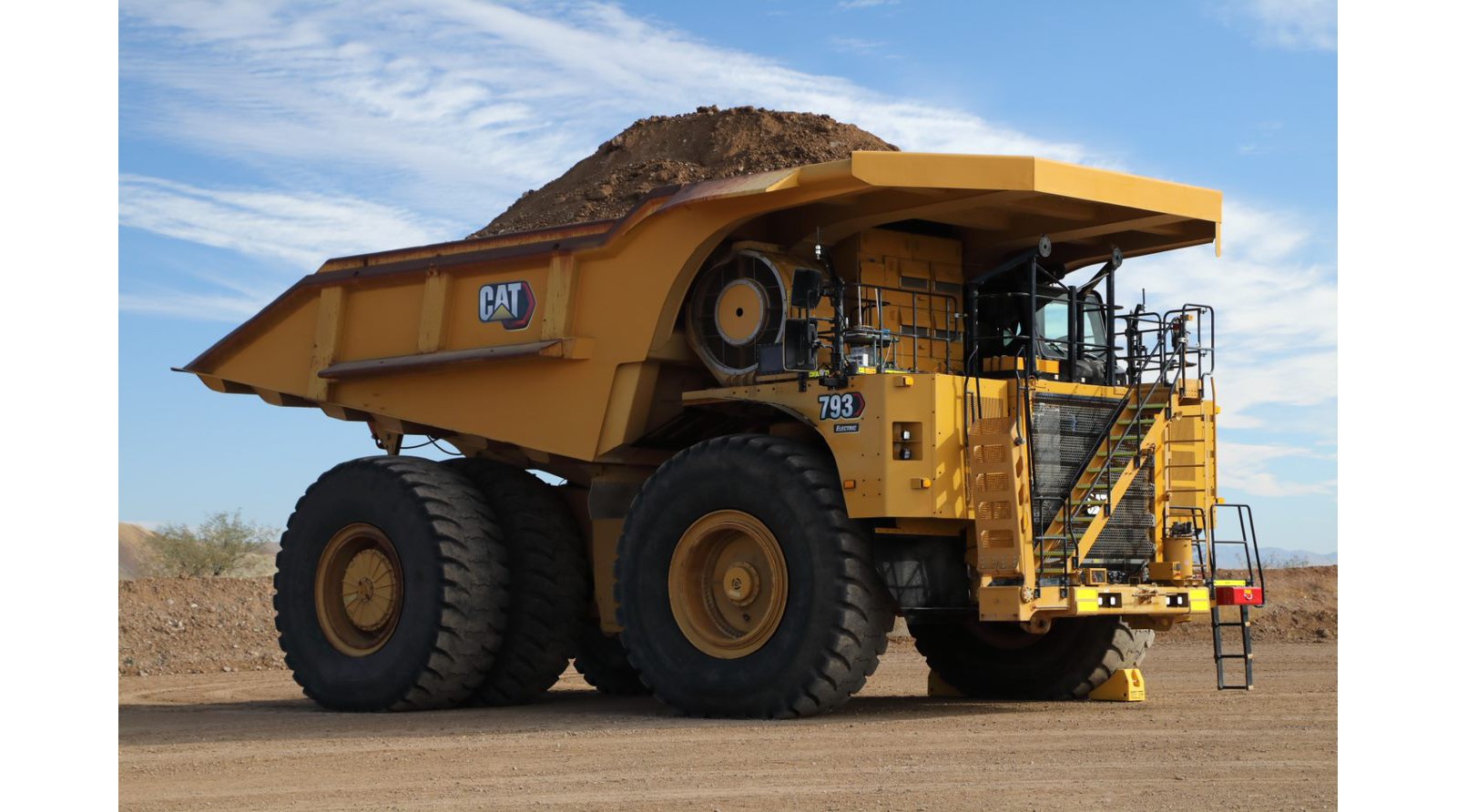 Caterpillar’s battery-electric 793 large mining-truck prototype at the Tucson Proving Ground