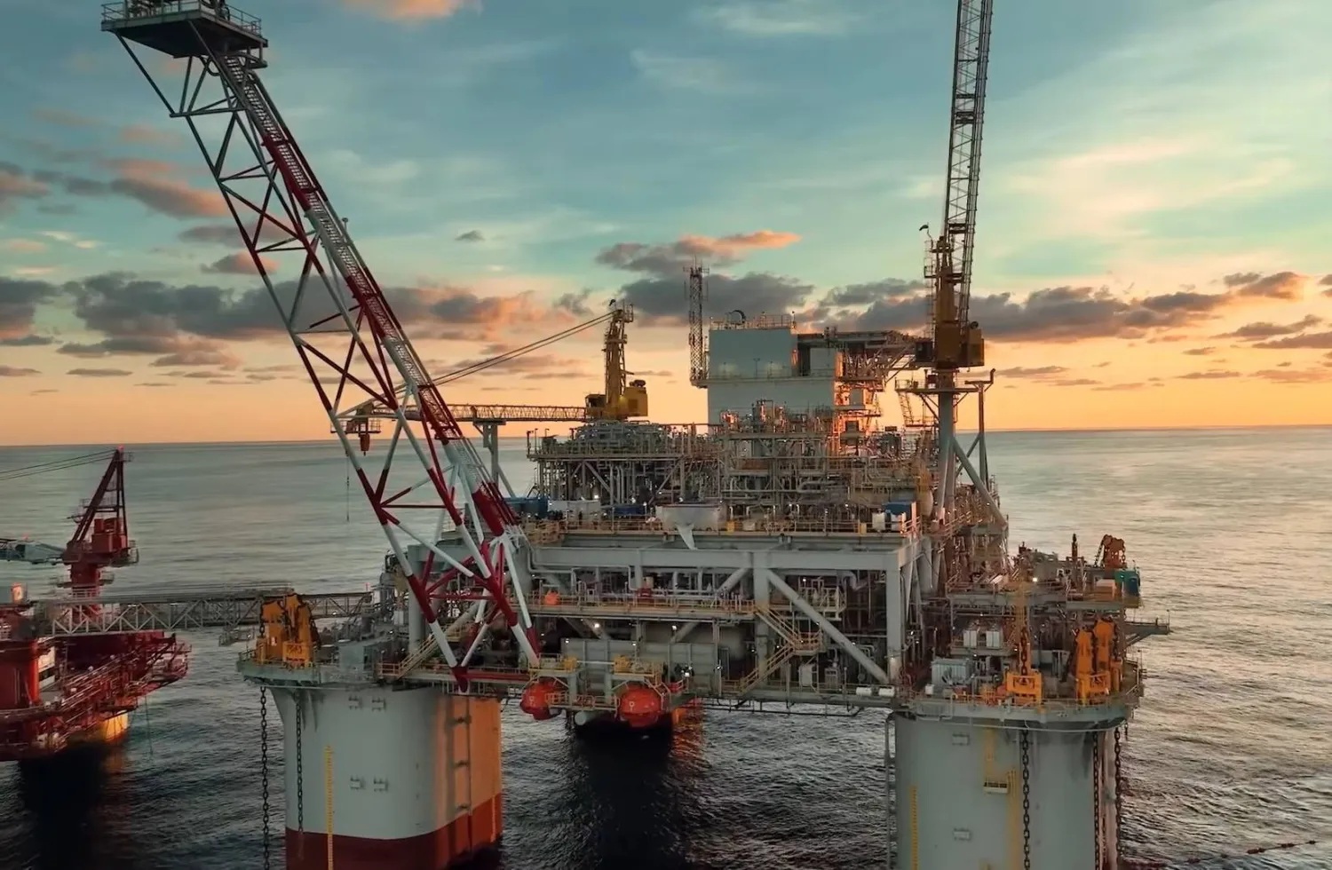 Chevron’s Anchor floating production unit offshore, with cranes and processing decks above the water