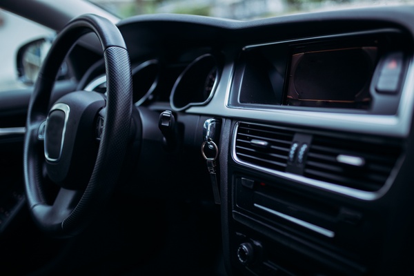 Illustrative photograph of a vehicle dashboard published with Civicom’s automotive research case study