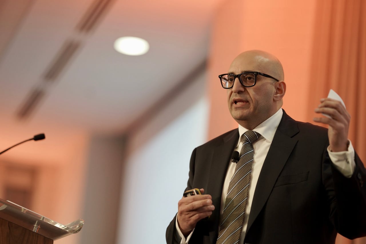 Vahe Andonians presenting at FIMA Europe 2022