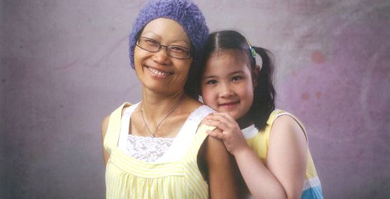 Samantha and Erica, Mark Jaffe’s wife and daughter, in a portrait published by Colorprint