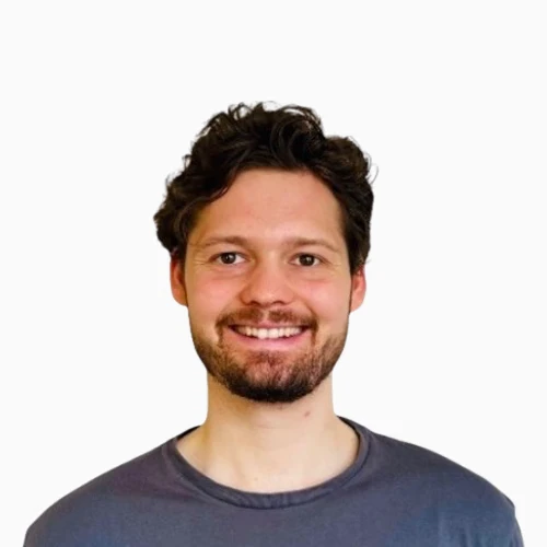 Cornelius Schramm Is Teaching Insurance to Answer the Phone