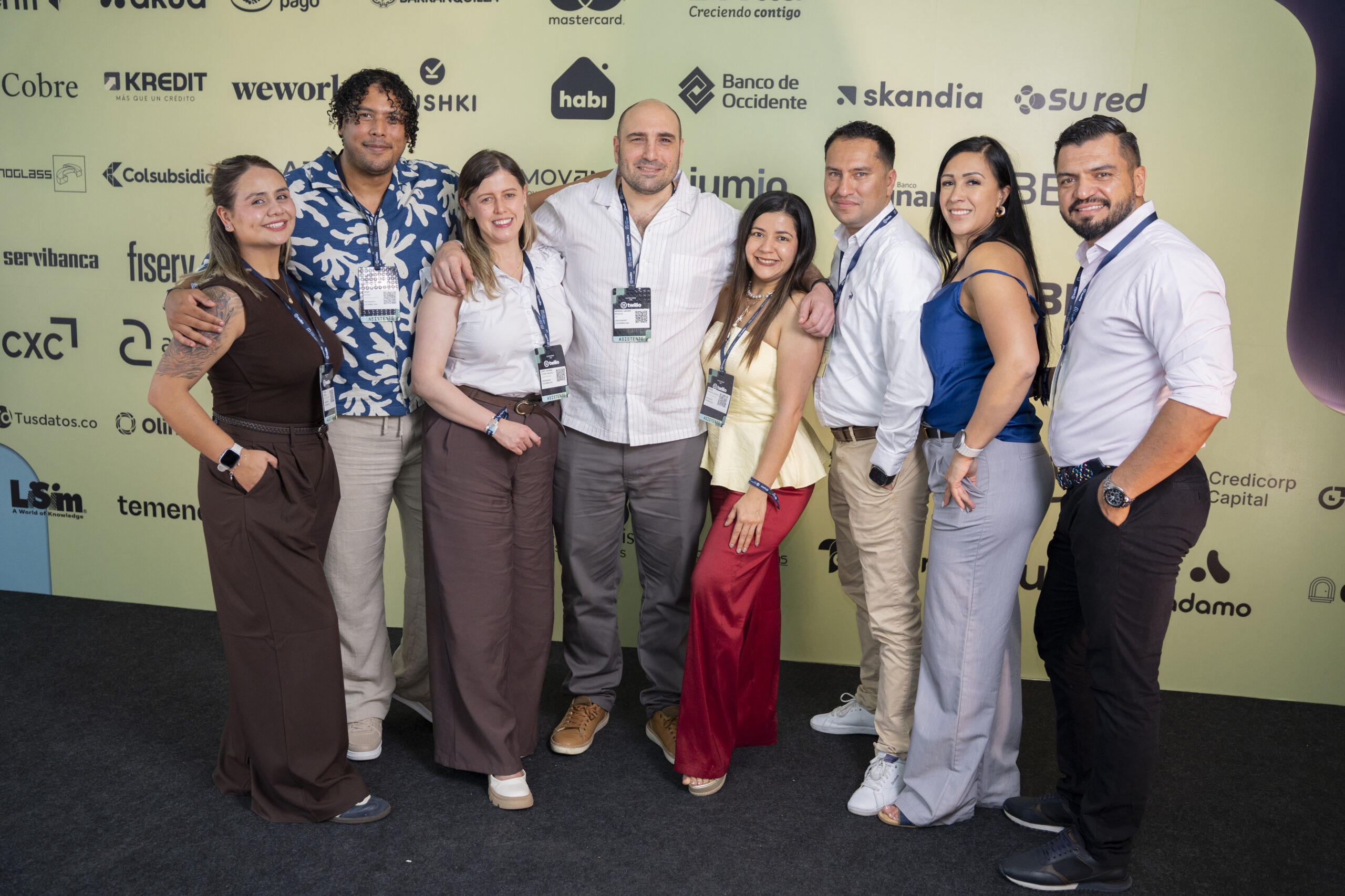 CrediSmart representatives standing together at the Latam Fintech Market event