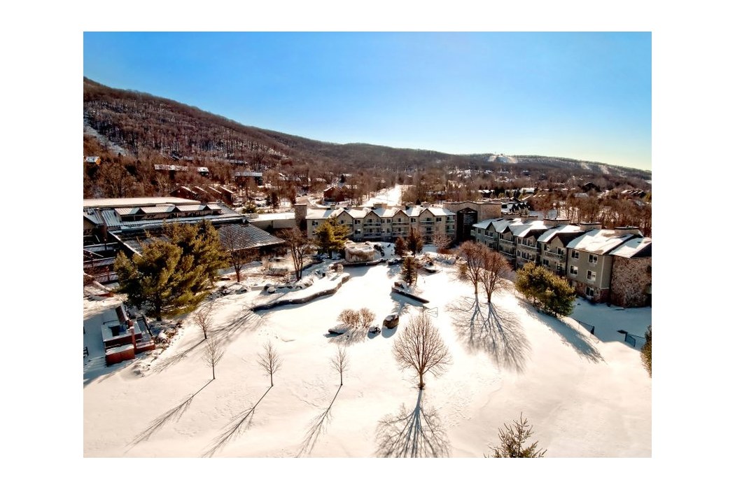 Crystal Springs Resort Built a Drive-To World 50 Miles From Manhattan