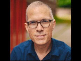 Portrait of Daniel Blackman, founder and CEO of Smashcut