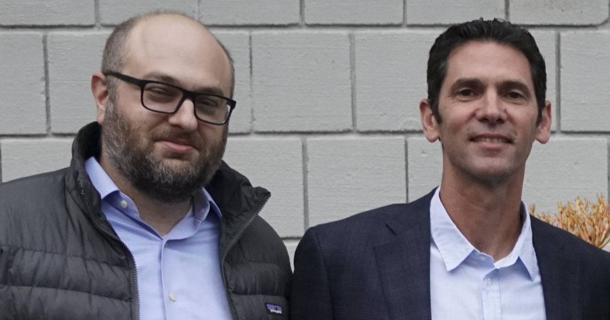 Daniel Kirschner and Shawn Green standing together