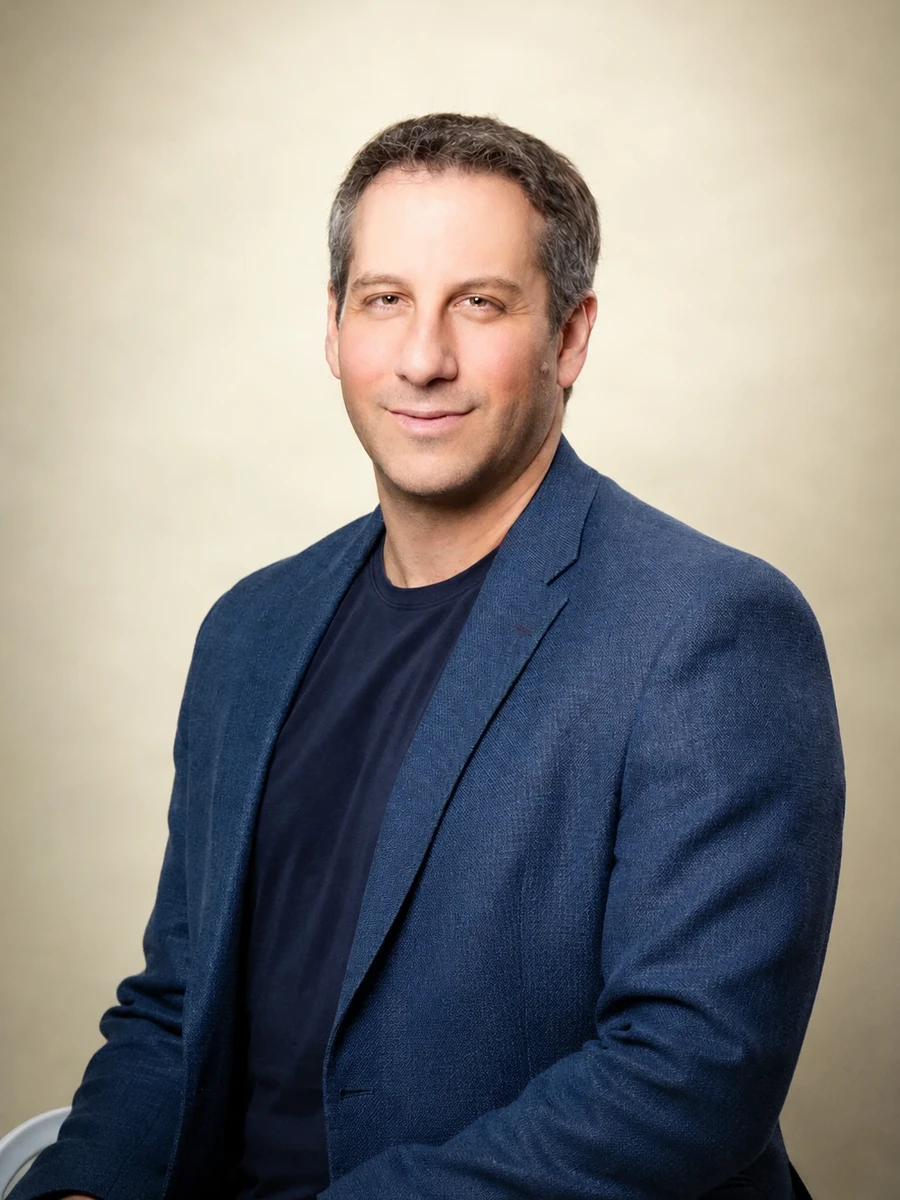 Daniel Shimmerman Knows the Org Chart Is Only Half the Story