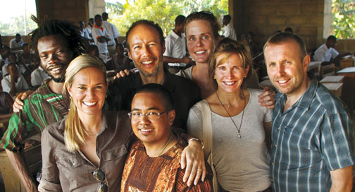 Worldreader colleagues gathered for a group photograph in Ghana, including David Risher in the back row.
