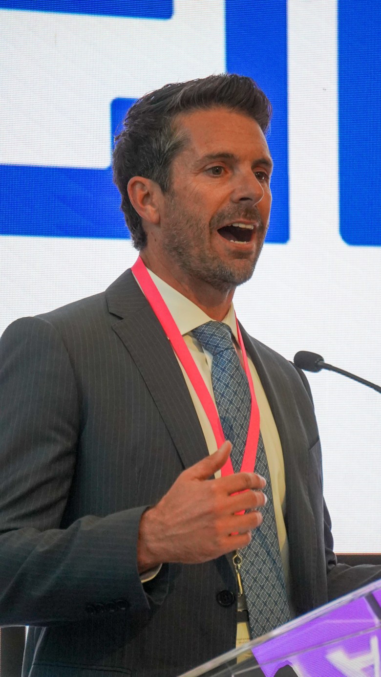 Derek Maunus, President and CEO of GILLIG LLC