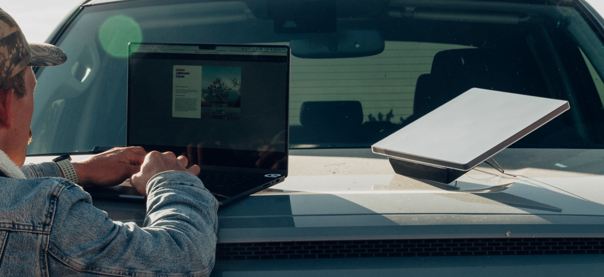 Devos AmPak portable battery powering a Starlink Mini off-grid