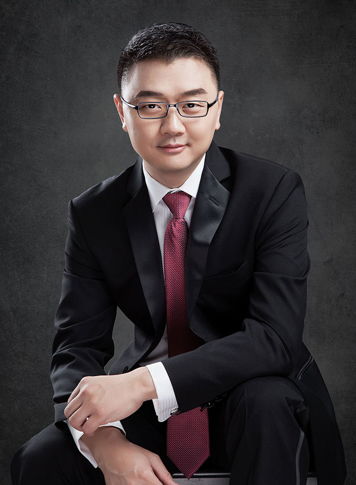 Historical portrait of DHVC co-founder Andrew Gu