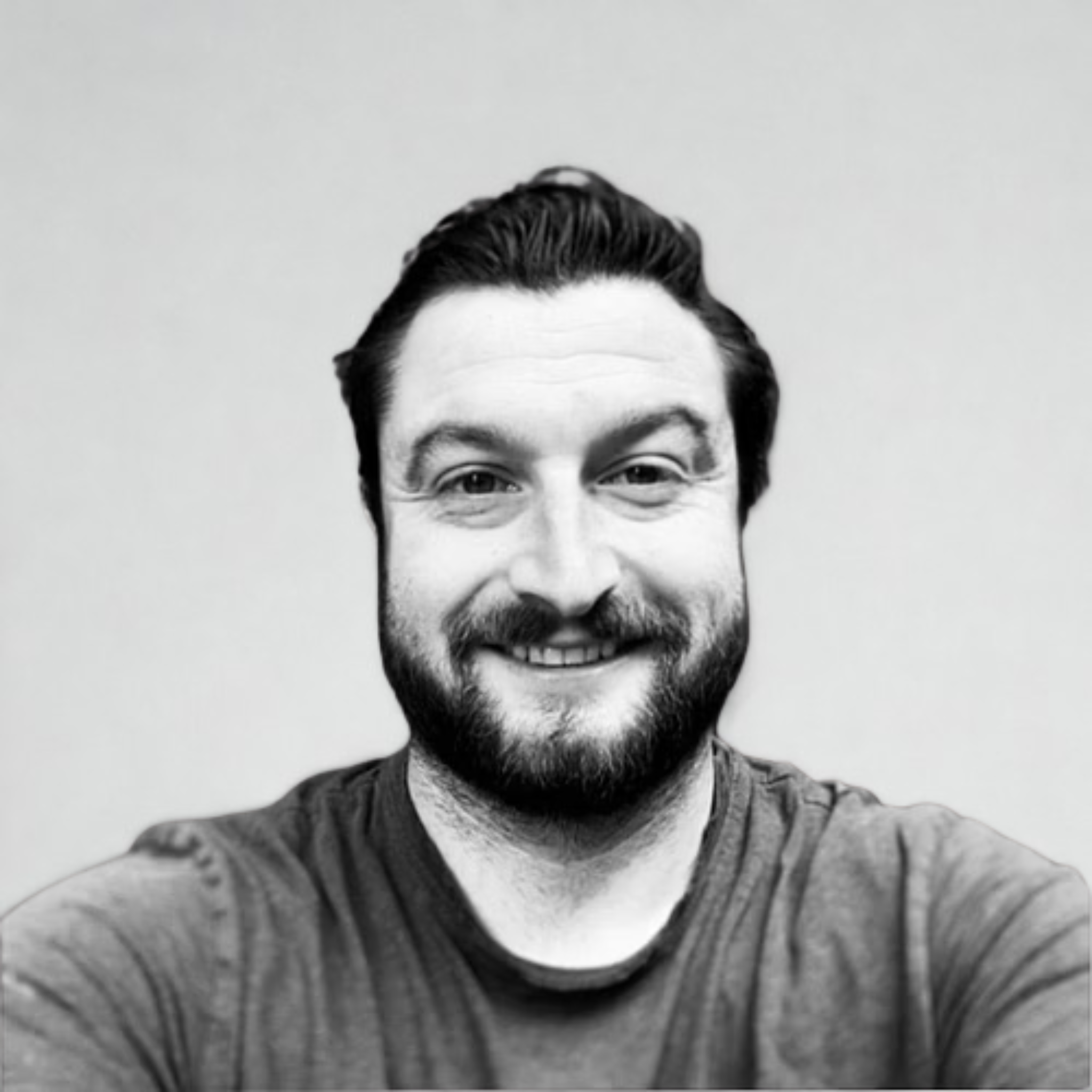 Dorian Pieracci, Co-Founder and CEO of MOVRS