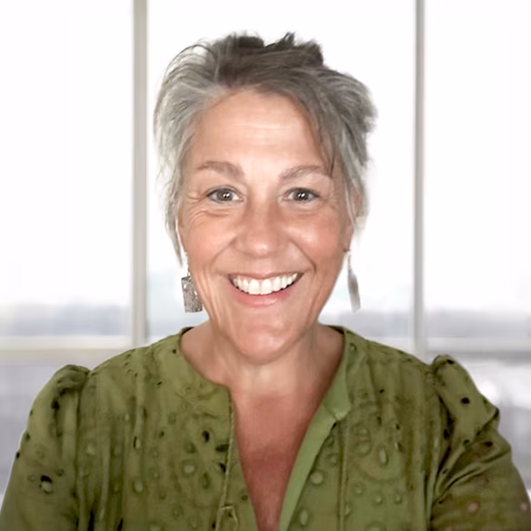 Drea Toretti Markets the Software That Keeps the World From Breaking