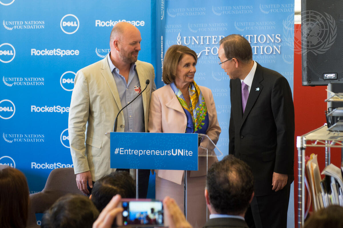 Duncan Logan at left, Nancy Pelosi at center and Ban Ki-moon at right at RocketSpace in 2015