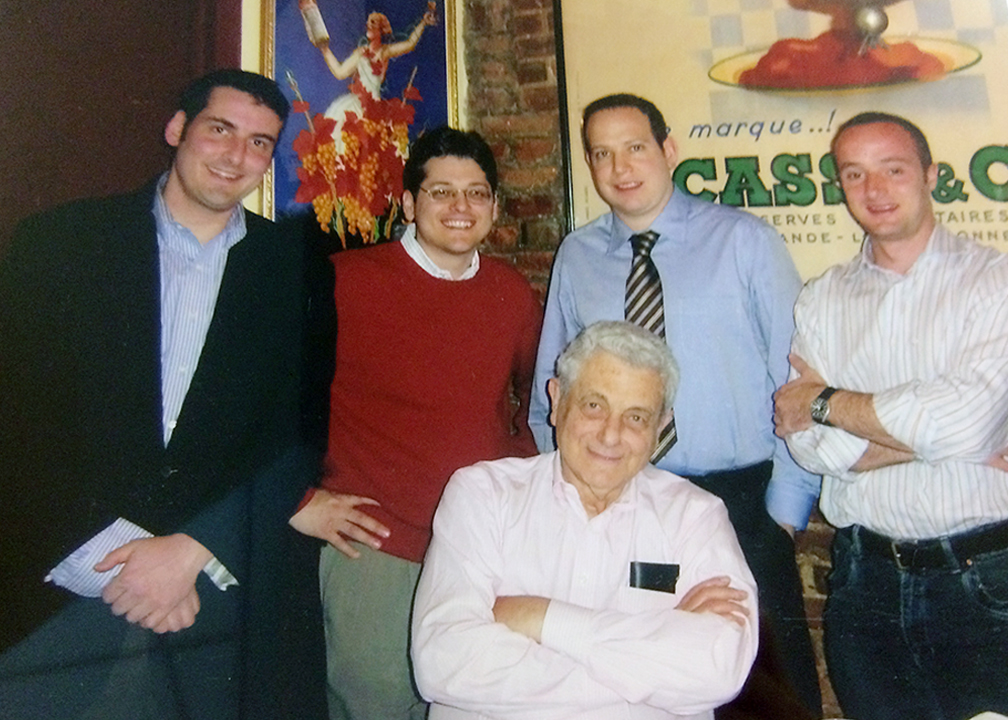 Group photograph of E Ink co-founders Joseph Jacobson, Russ Wilcox, JD Albert, Barrett Comiskey and Jerome Rubin