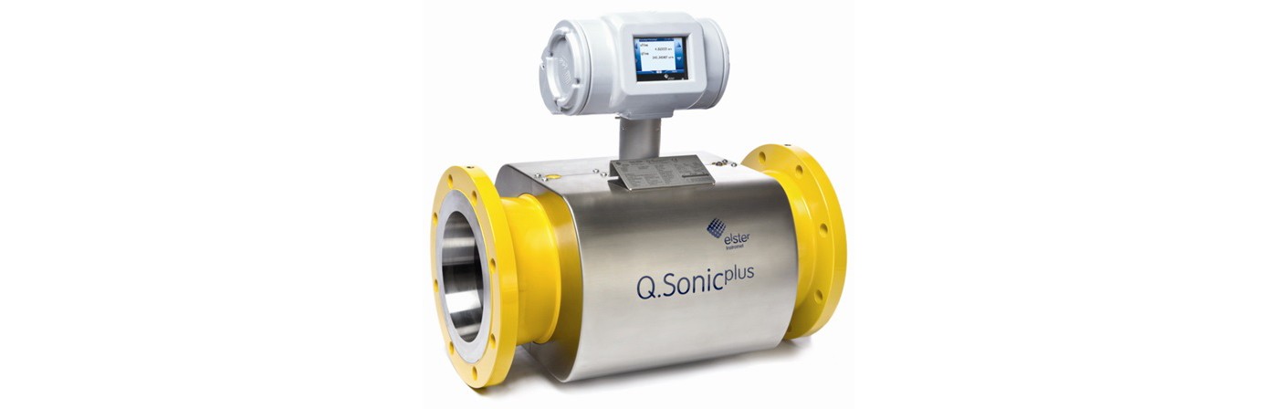 Q.Sonic-plus ultrasonic gas meter with metal body, yellow flanges and electronic display