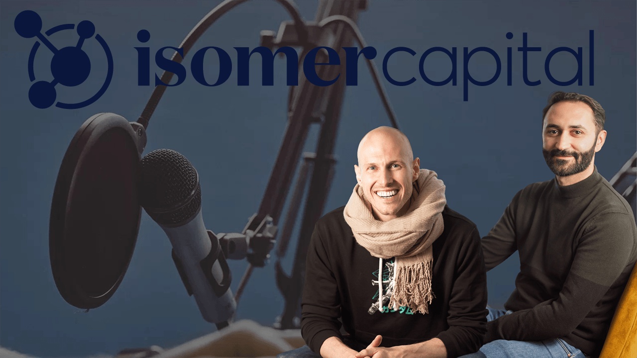 Editorial composite of EUVC founders Andreas Munk Holm and David Cruz e Silva, microphones and the Isomer Capital name