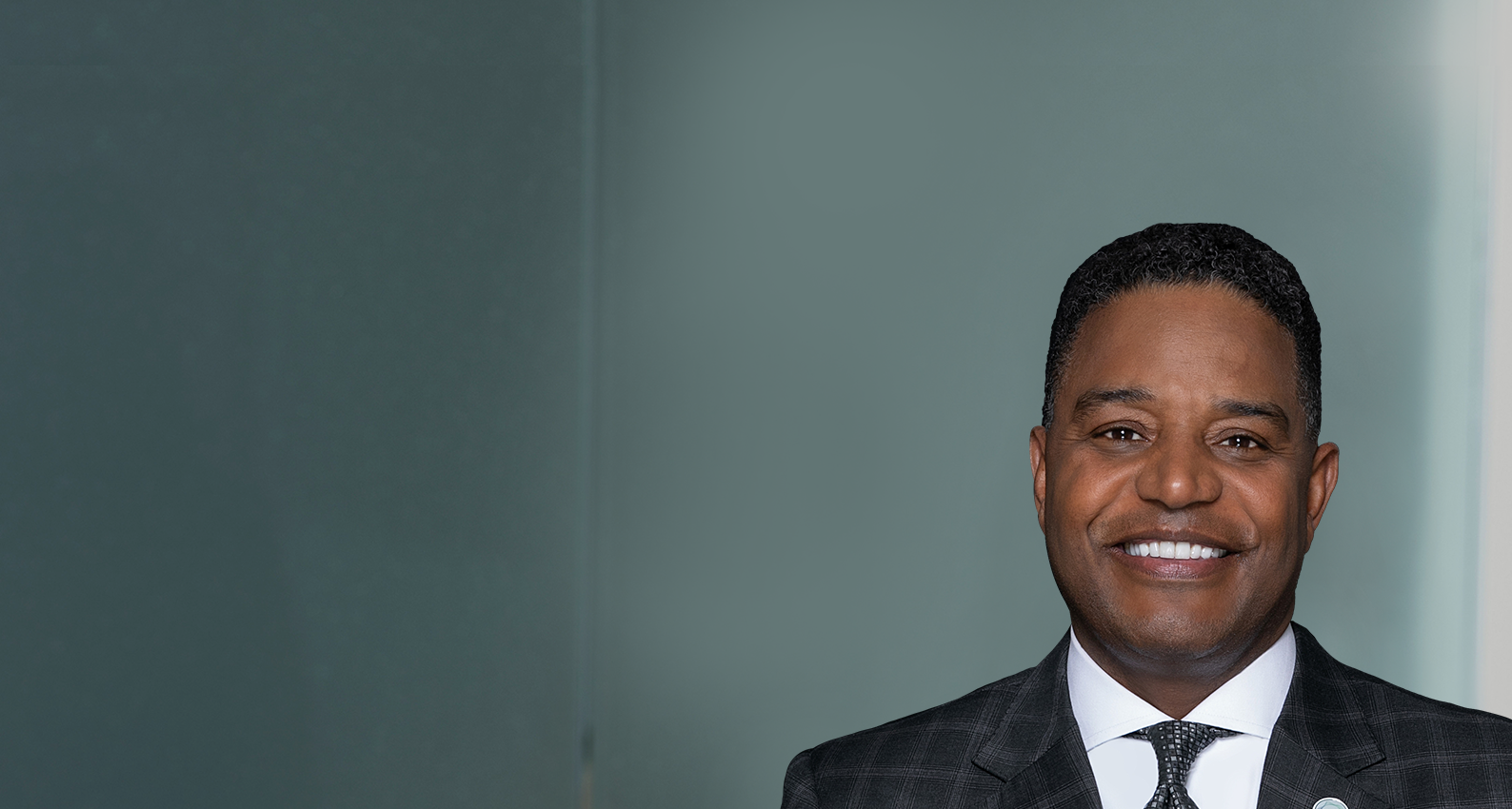 Official portrait of Exelon president and chief executive officer Calvin Butler