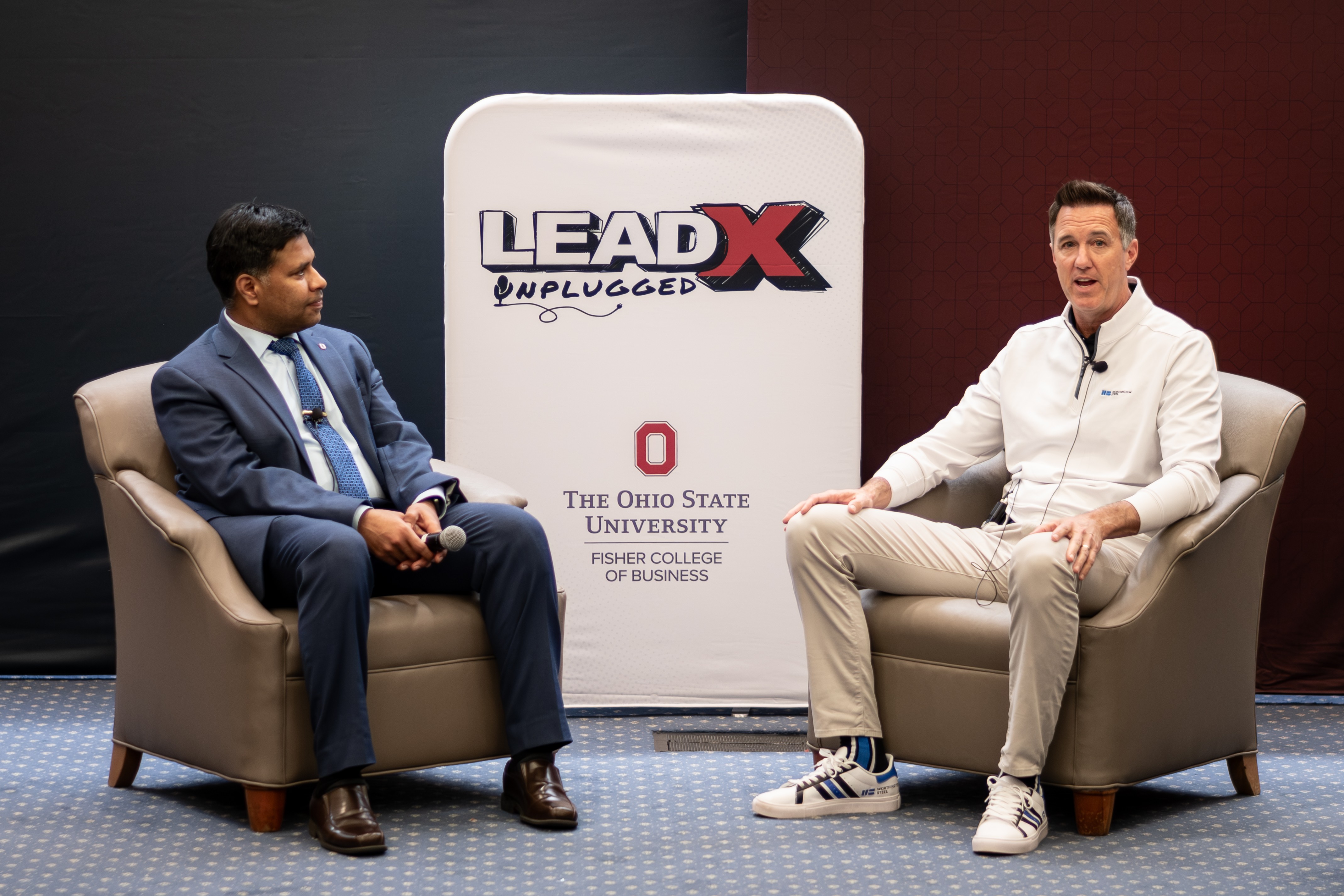 Geoff Gilmore, right, in conversation with Aravind Chandrasekaran at Fisher College of Business