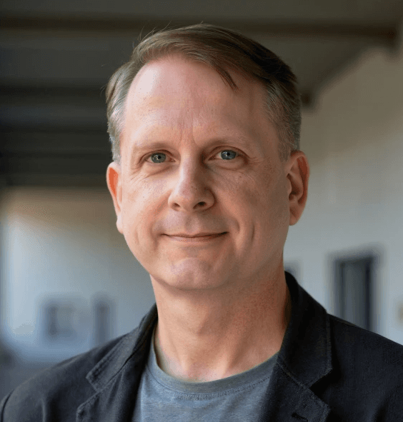Geoff Smith Makes Messy Marketing Systems Legible