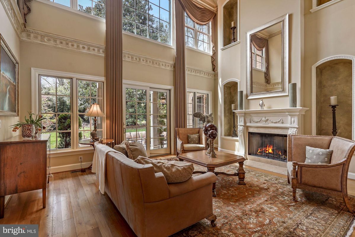 Exterior of the Glen Road property in Potomac shown in Gloria Rojas’s past-sales portfolio