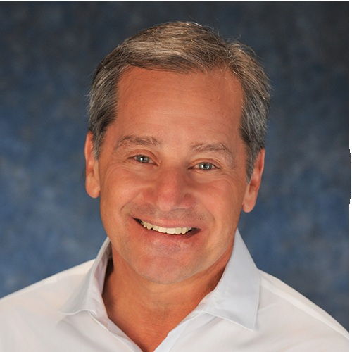 Portrait of GoldenSource co-founder Chuck Lewis